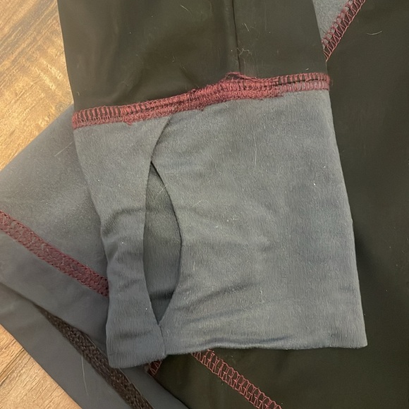 Ariat Cold Series 1/4 zip size medium - black and grey - Picture 5 of 11